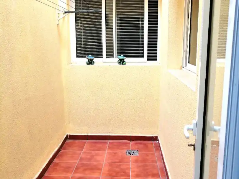 Flat for sale in Calle Tara 8, imagen 5