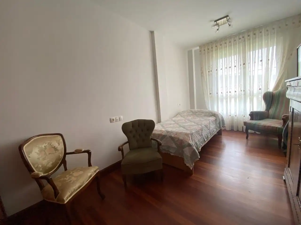 Habitación de Piso en venta en Otxandio con Calefacción y Balcón