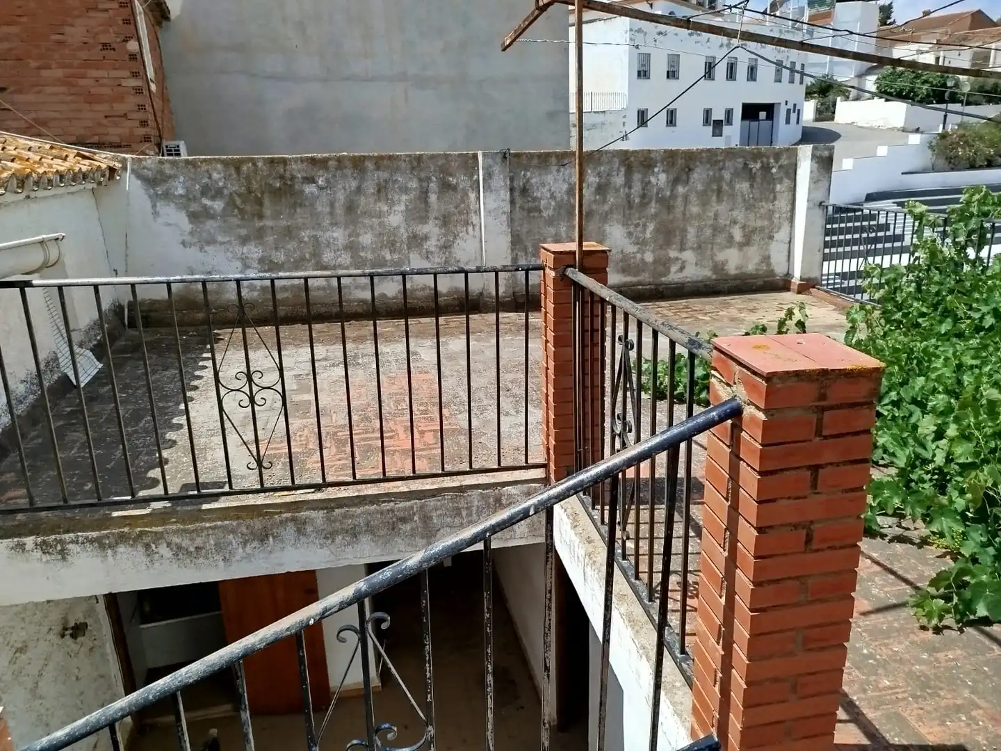 Balcony of Houses for sale in Benamocarra  with Furnished