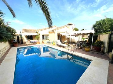 Maison avec piscine à vendre à El Faro de Calaburra - Chaparral