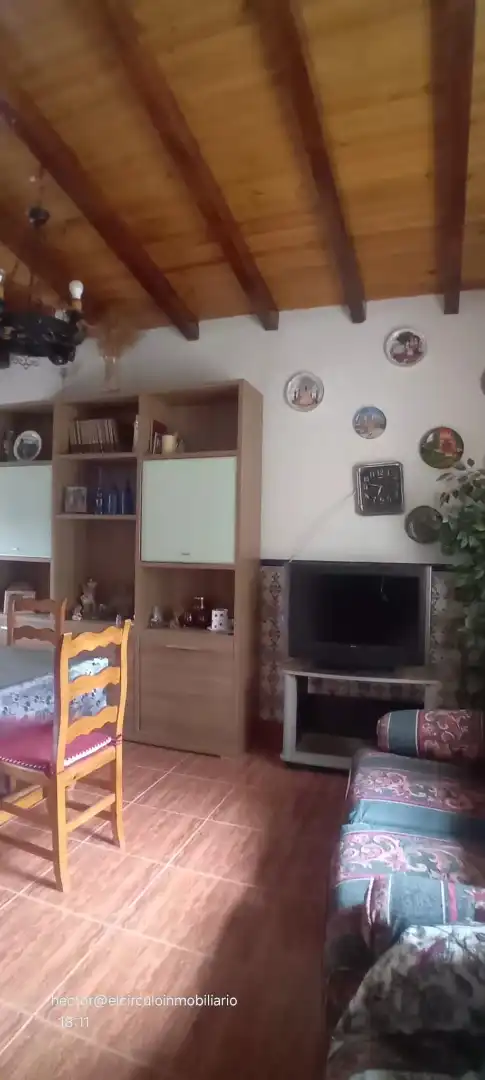 Sala d'estar de Finca rústica en venda en Alfajarín amb Calefacció, Jardí privat i Terrassa