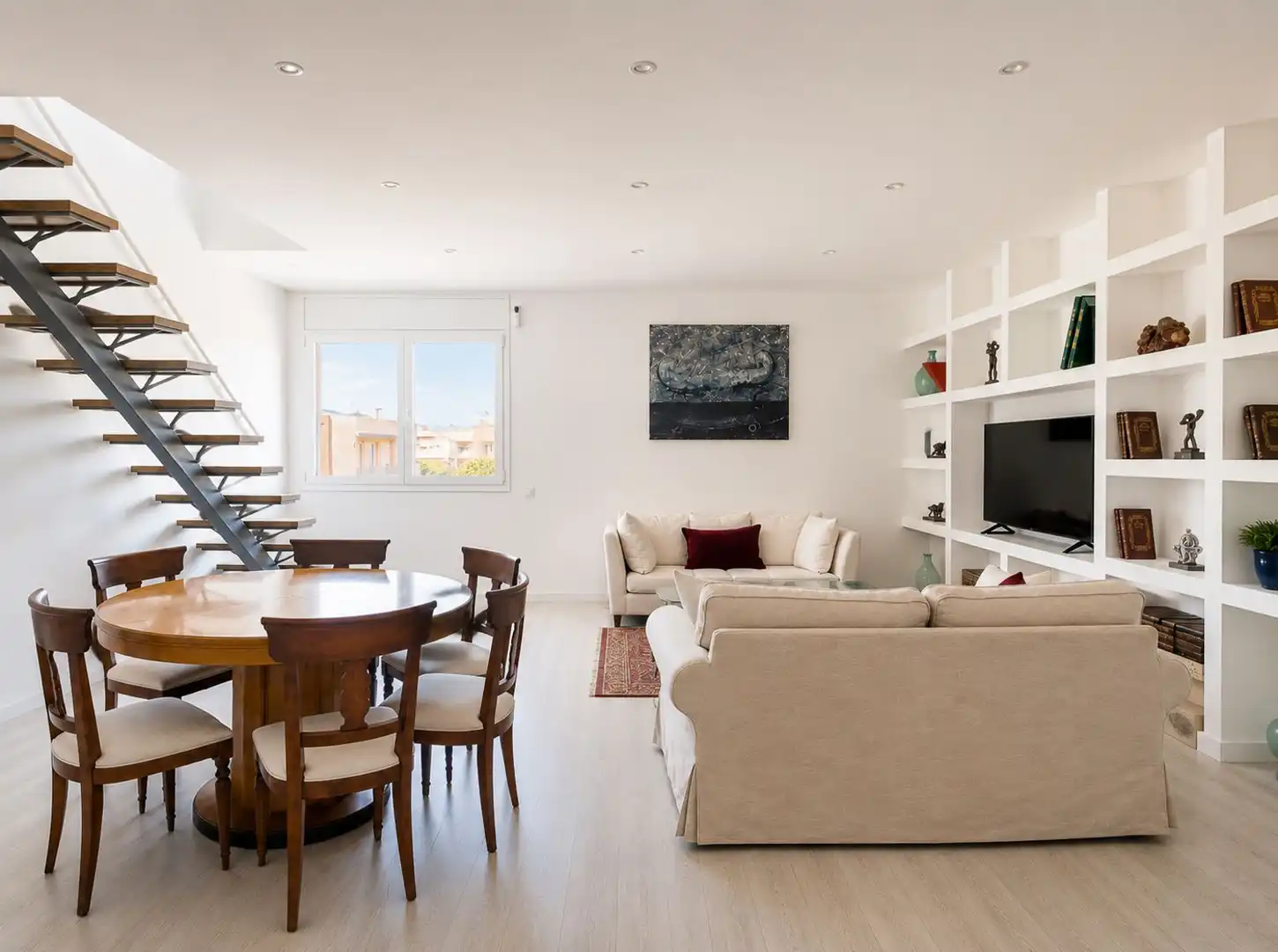 Sala d'estar de Àtic en venda en Barcelona amb Aire condicionat, Parquet i Moblat