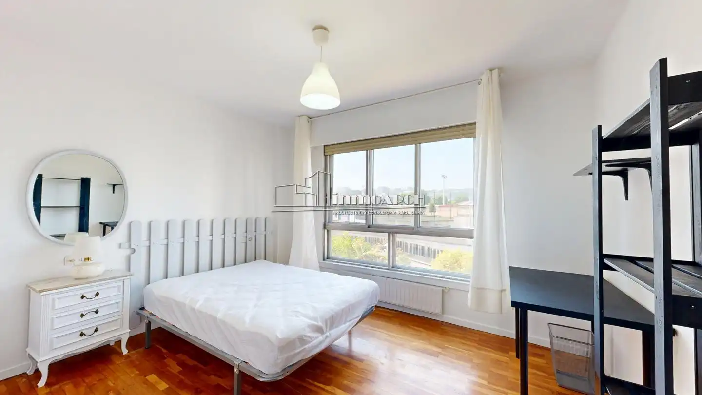 Habitación de Piso de alquiler en A Coruña Capital  con Amueblado