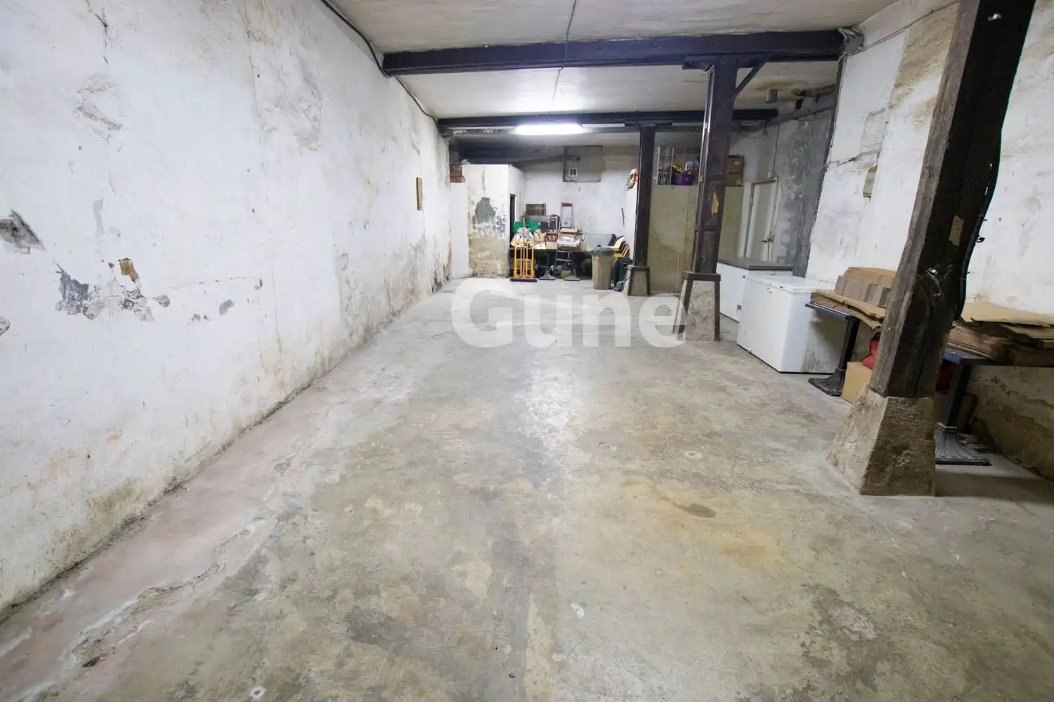 Locale commerciale in affitto a Jose Miguel Iturriotz, imagen 2