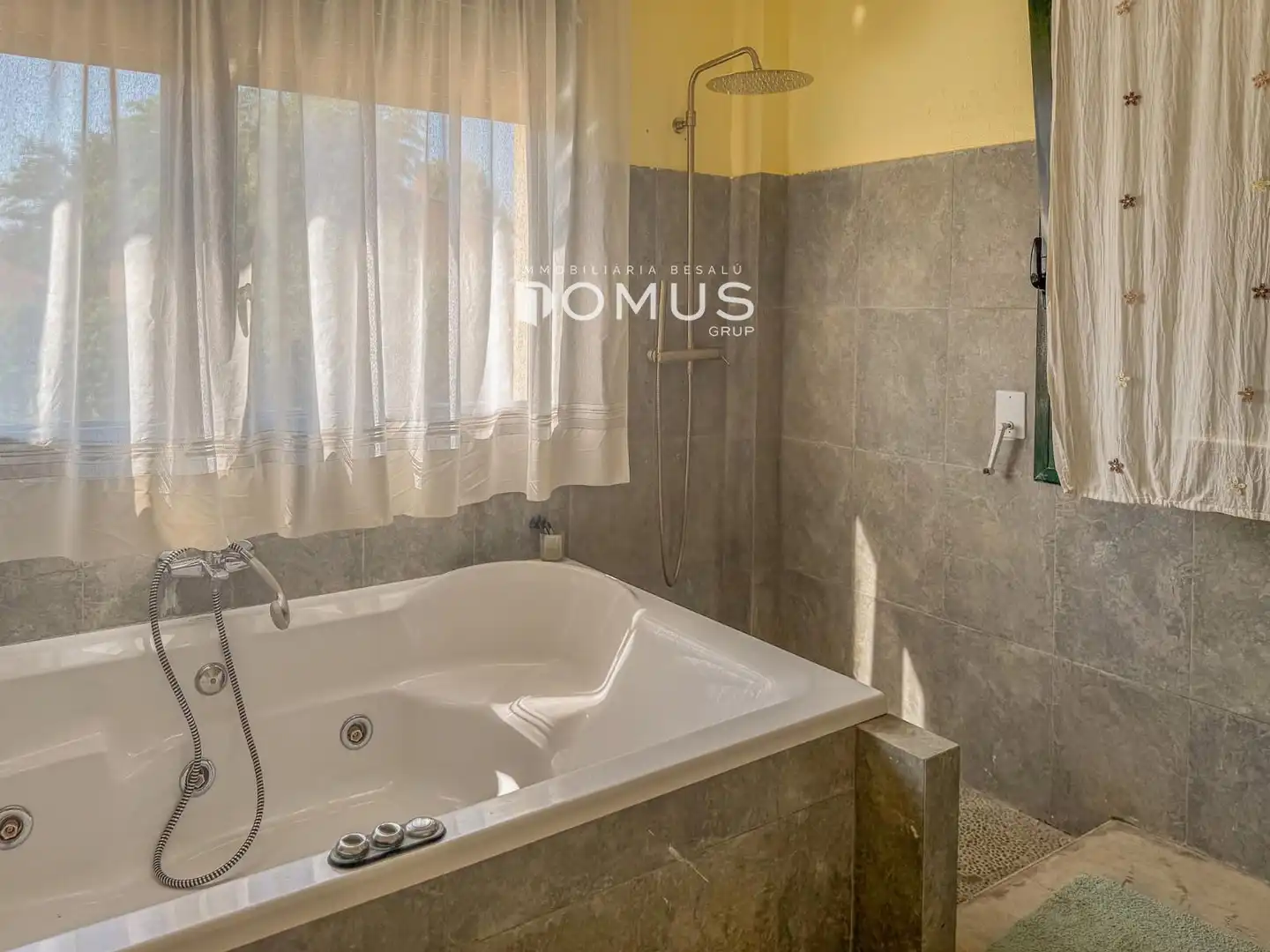 Habitación de Casa o chalet en venta en Lladó con Calefacción, Jardín privado y Terraza