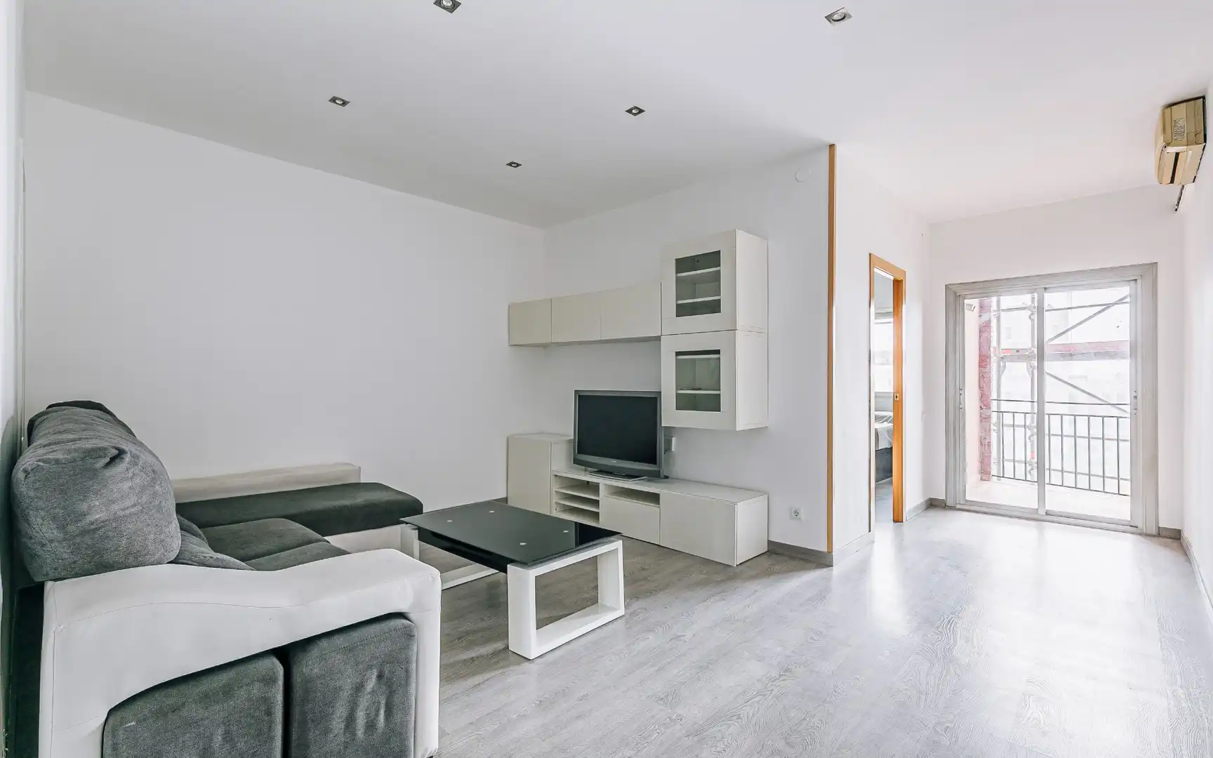 Sala d'estar de Pis en venda en Barcelona amb Aire condicionat, Calefacció i Terrassa