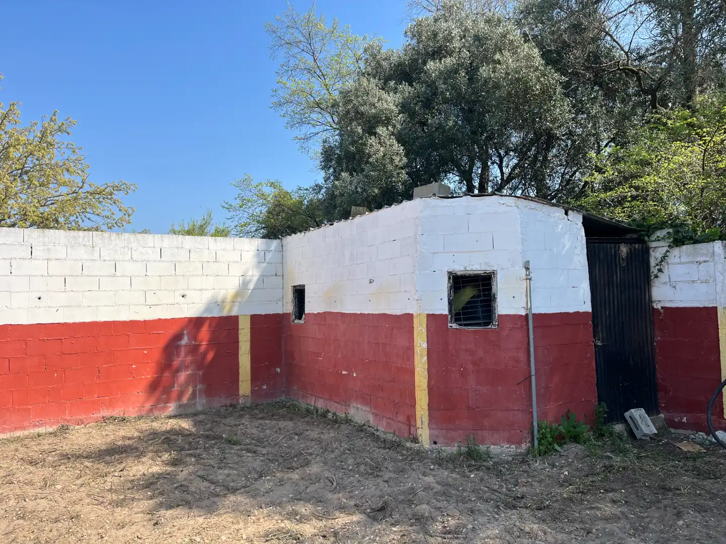 Vista exterior de Finca rústica en venta en El Burgo de Ebro con Aire acondicionado, Calefacción y Jardín privado