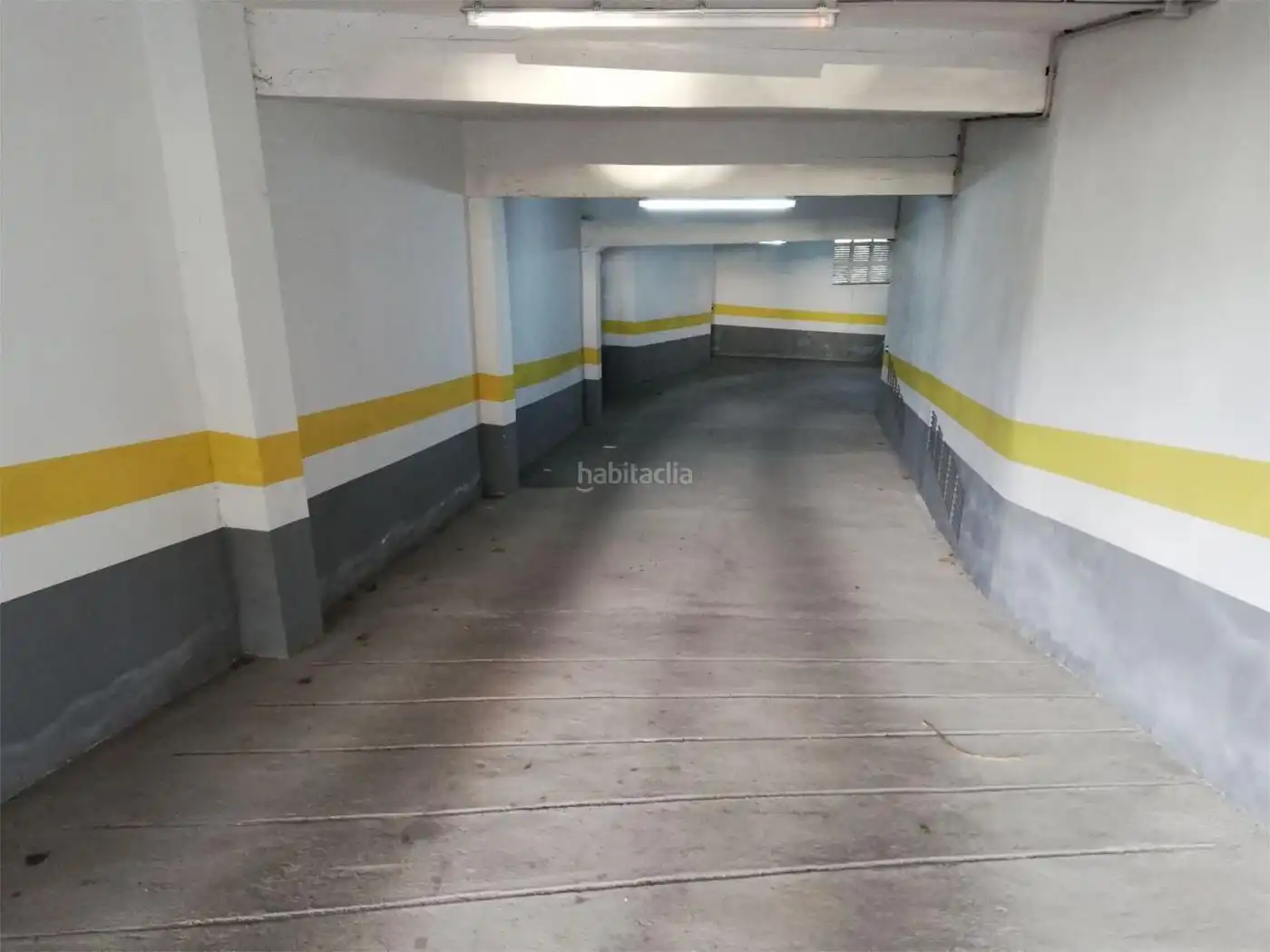 Individual de lloguer a Avenida de Ferrol 31