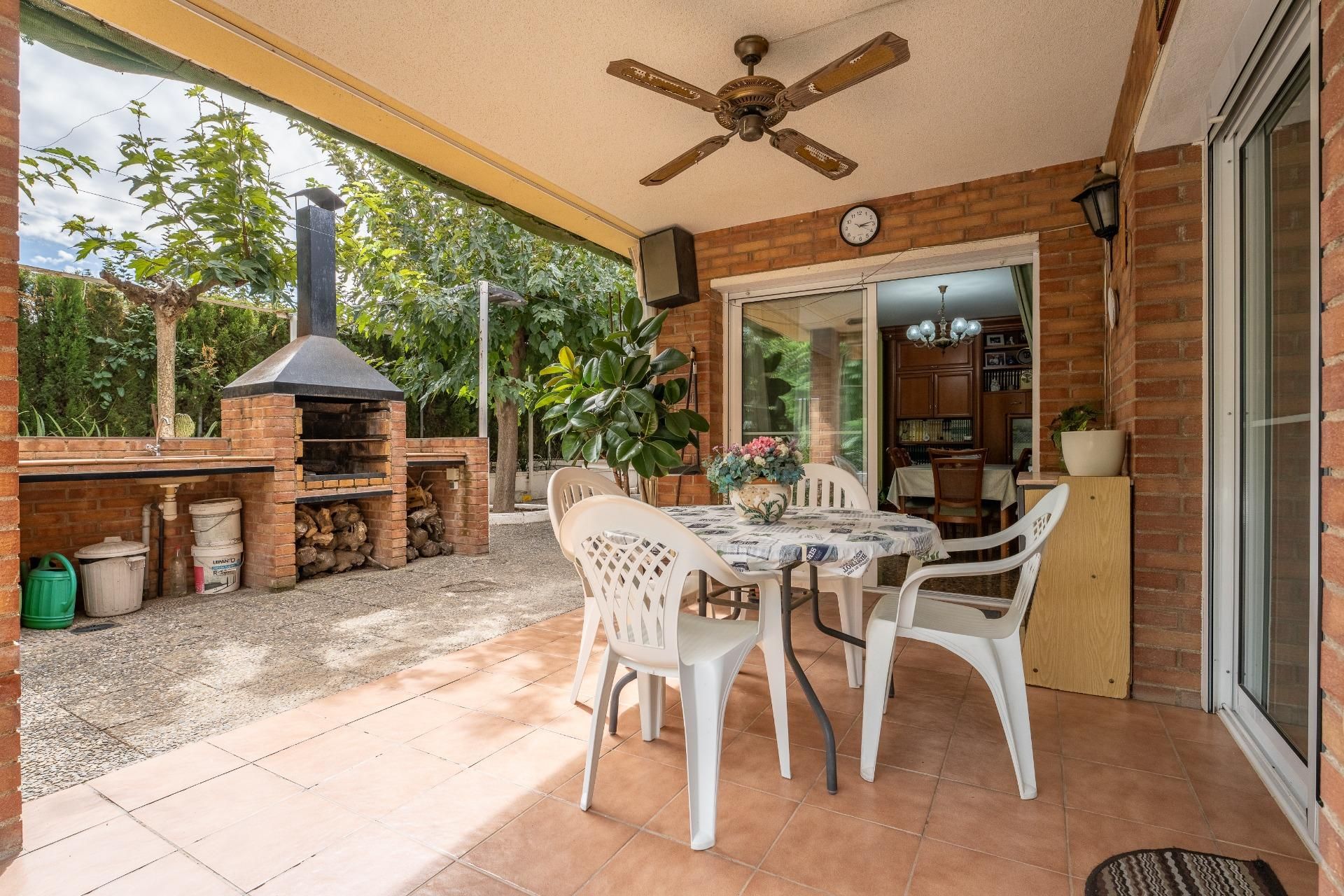 Terrace of House or chalet for sale in Castellvell del Camp  with Private garden, Terrace and Storage room