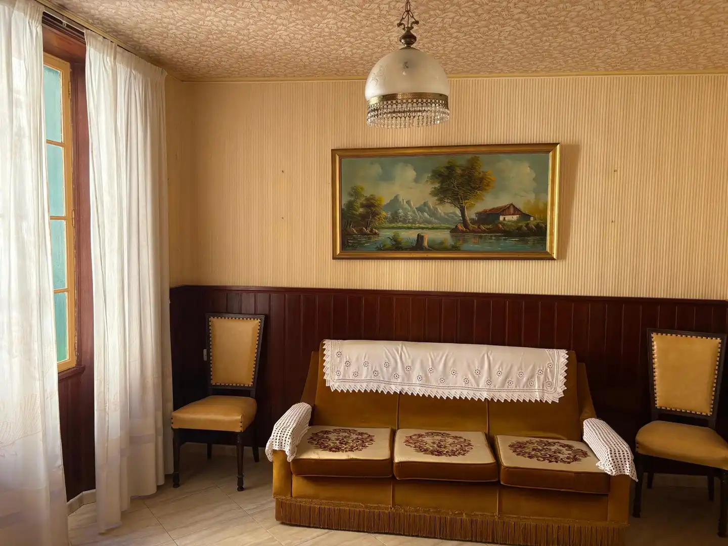 Sala d'estar de Casa adosada en venda en Ciutadella de Menorca amb Terrassa