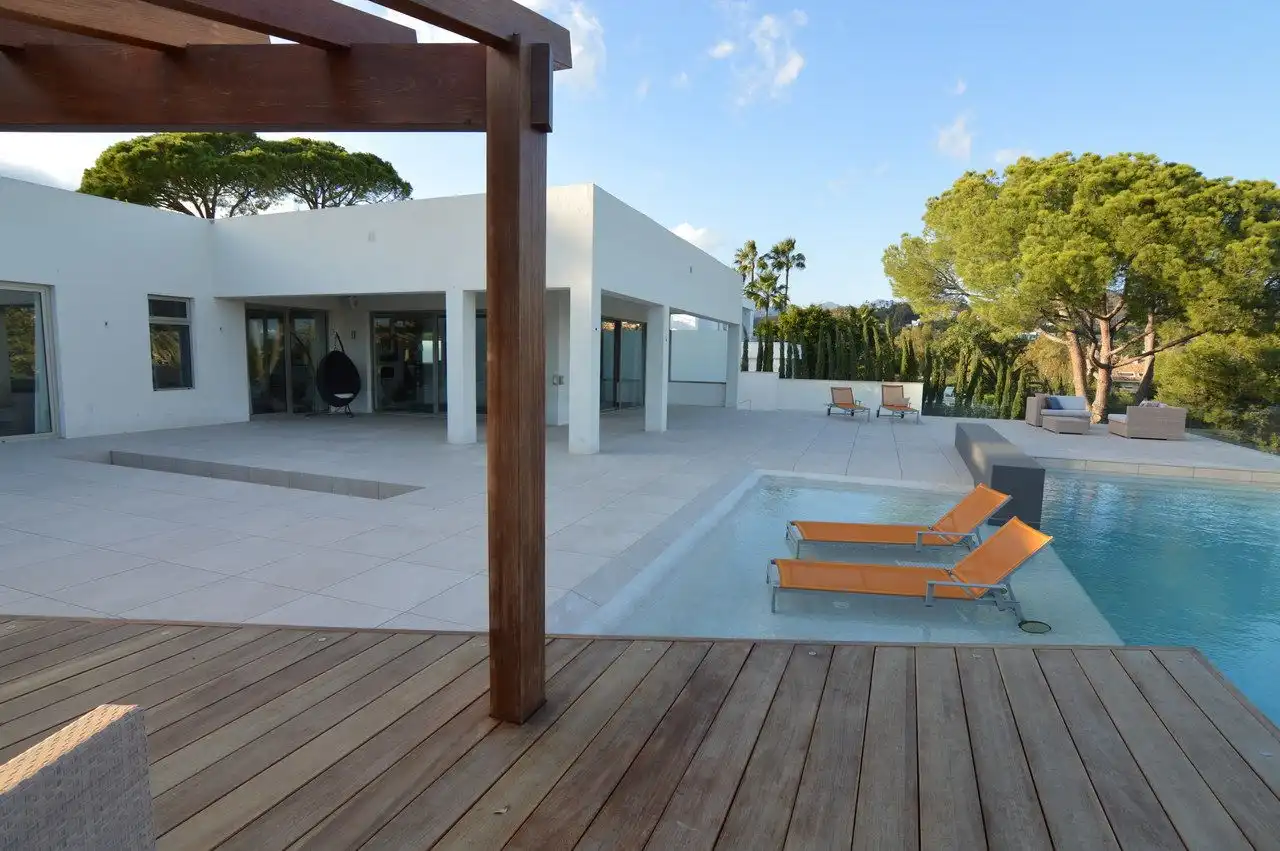 Haus mit Terrasse zum Verkauf in Nueva Andalucía