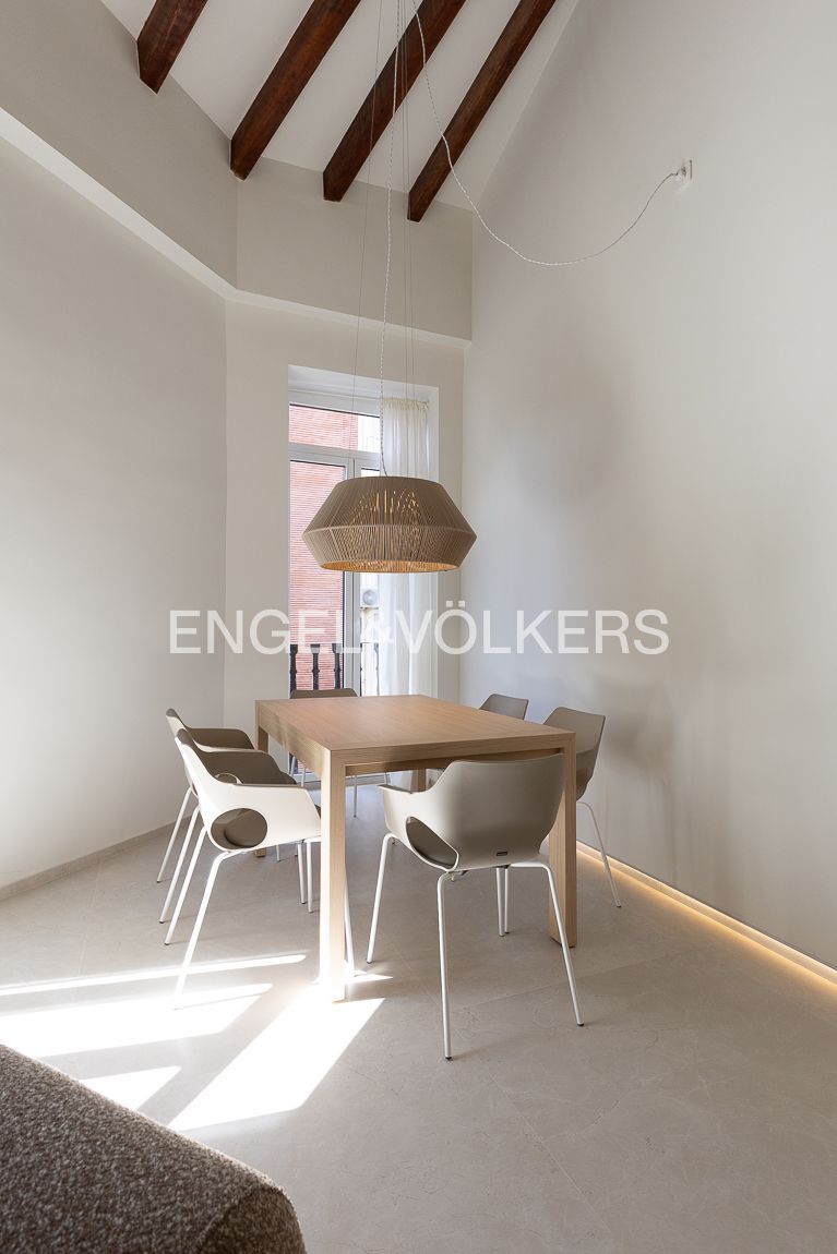 Esszimmer von Wohnung zur Miete in  Valencia Capital mit Klimaanlage, Heizung und Parkett