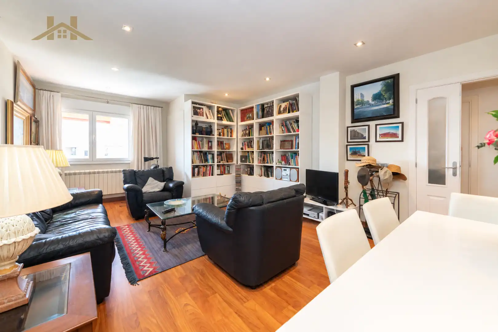 Sala de estar de Piso en venta en Majadahonda con Aire acondicionado, Calefacción y Trastero