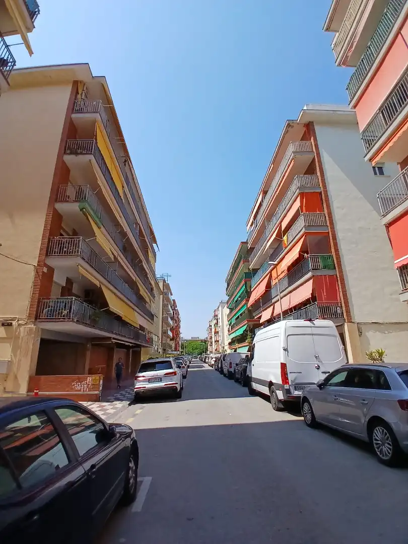 Außenansicht von Erdgeschoss zum Verkauf in Canet de Mar, Barcelona