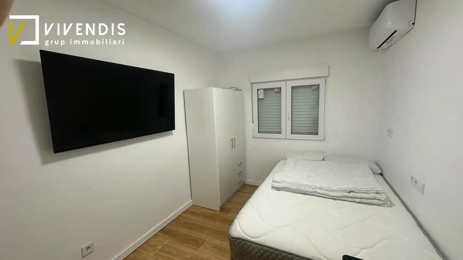 Schlafzimmer von Wohnung zum Verkauf in Lleida mit Möbliert