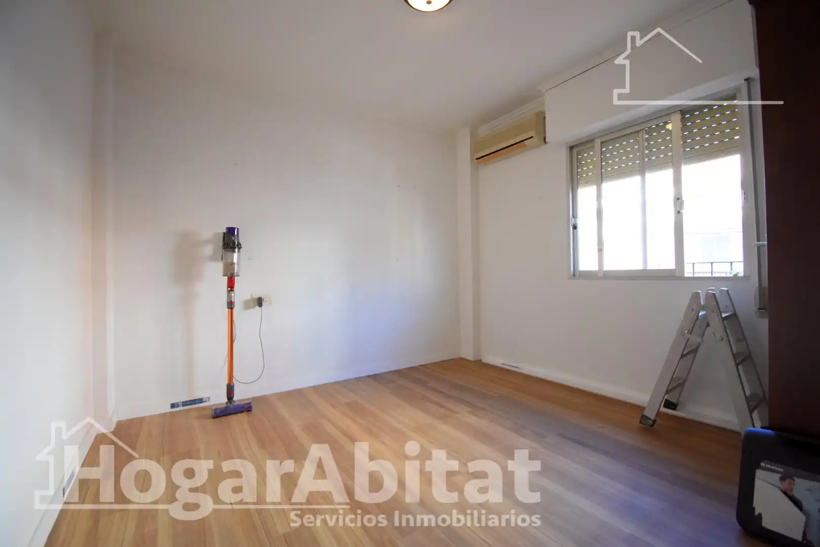 Bedroom of Flat for sale in Beniarbeig  with Air Conditioner, Heating and Parquet flooring