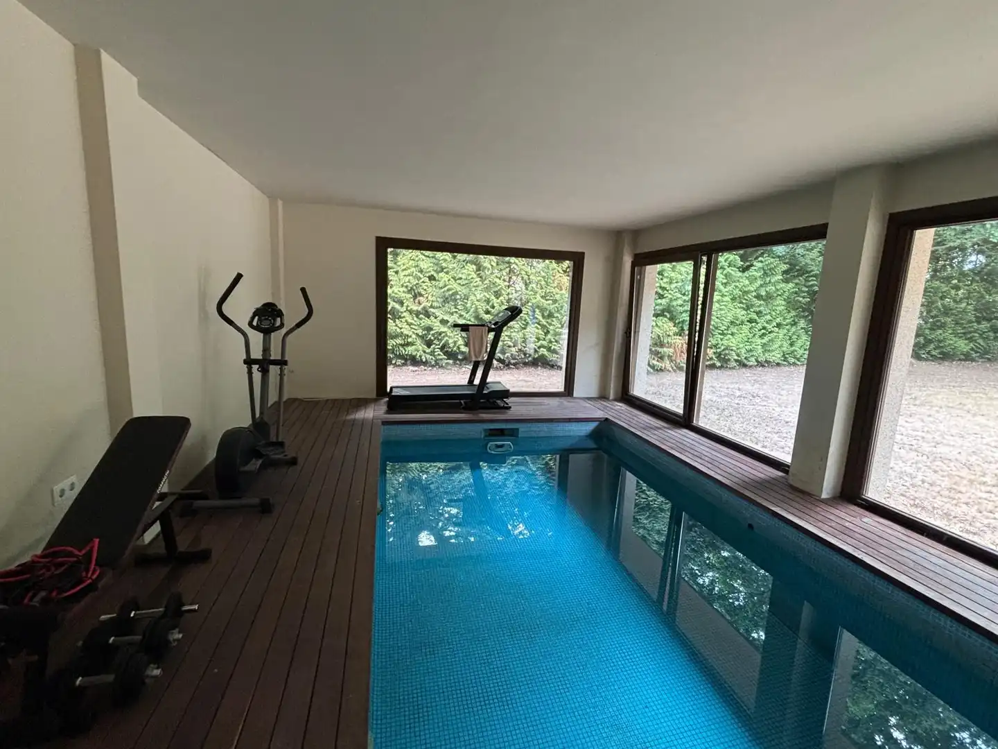 Swimming pool of Houses for sale in Ames  with Private garden, Parquet flooring and Terrace