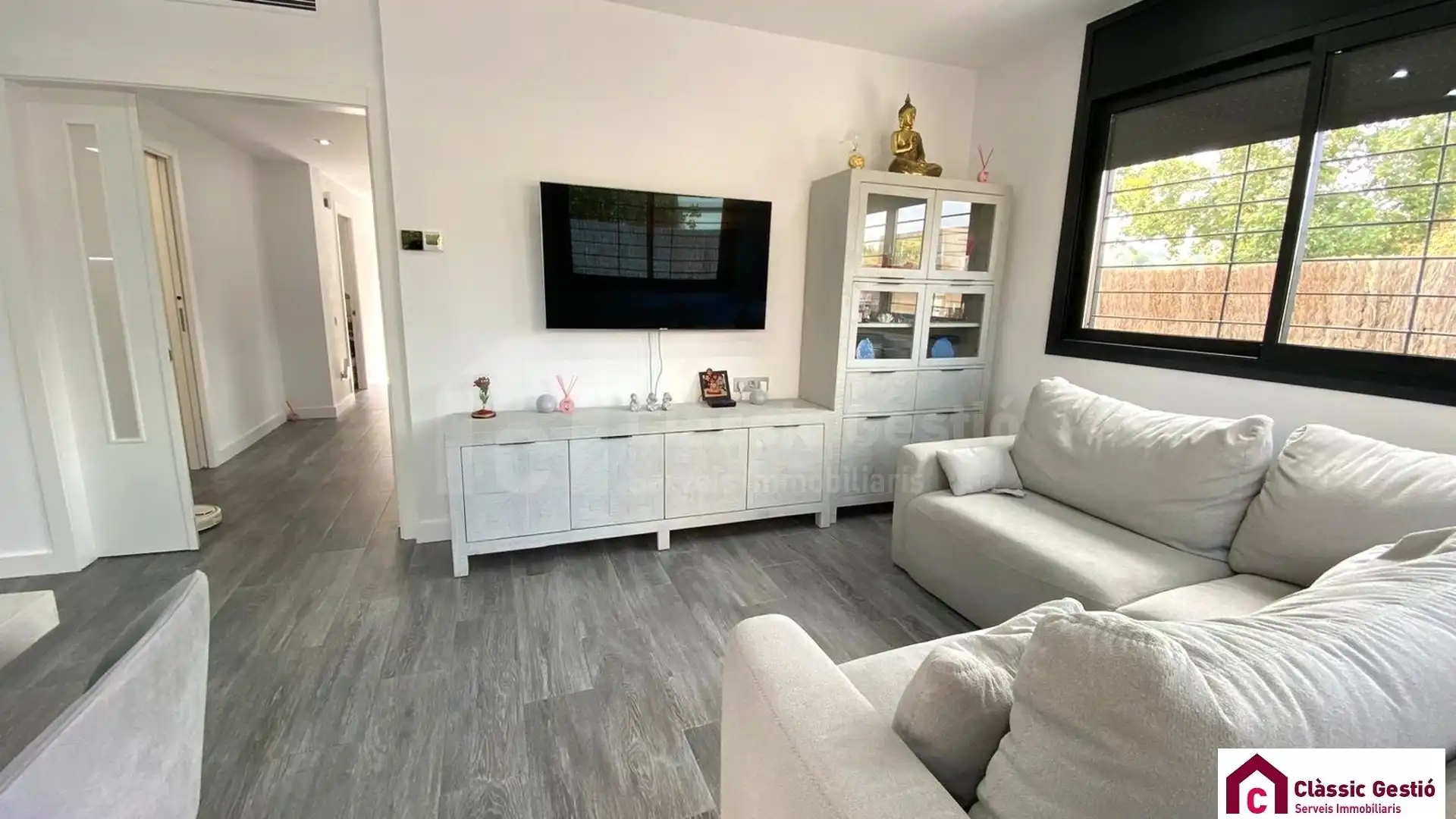 Living room of Houses for sale in Terrassa  with Air Conditioner, Heating and Terrace