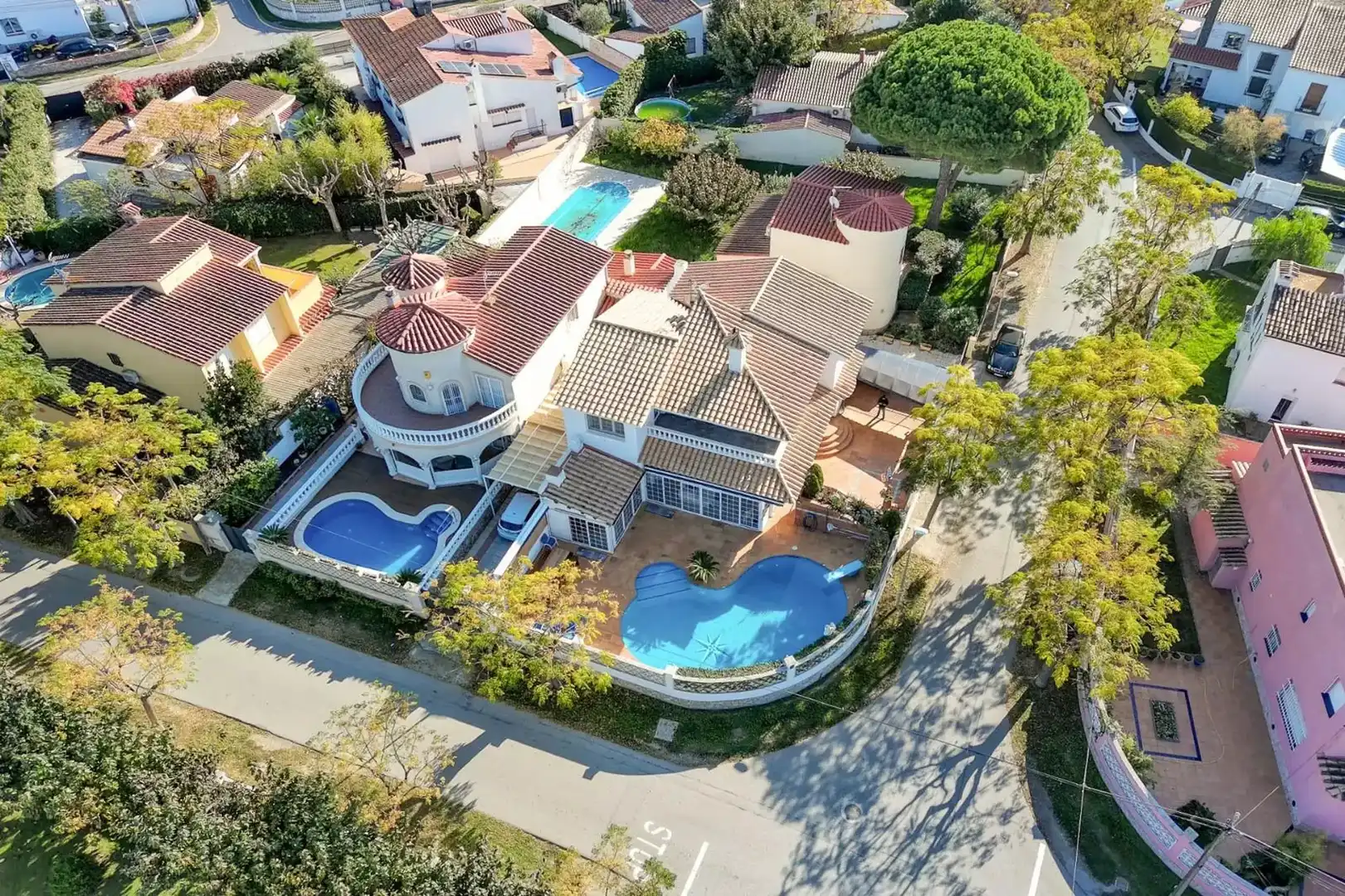 Casa en venta en Requesens, imagen 2