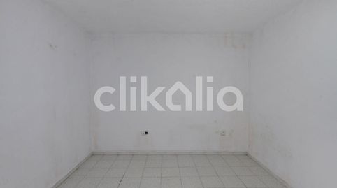 Foto 2 de Piso en venta en Singuerlín, Santa Coloma de Gramenet