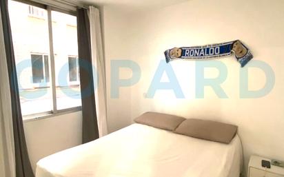 Dormitori de Apartament de lloguer en  Madrid Capital amb Aire condicionat, Forn i Rentadora