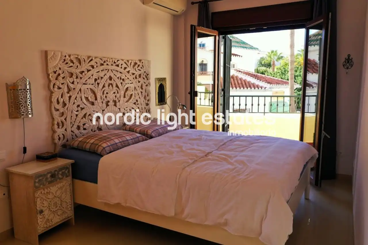 Habitación de Casa o chalet en venta en Nerja con Terraza, Piscina y Amueblado