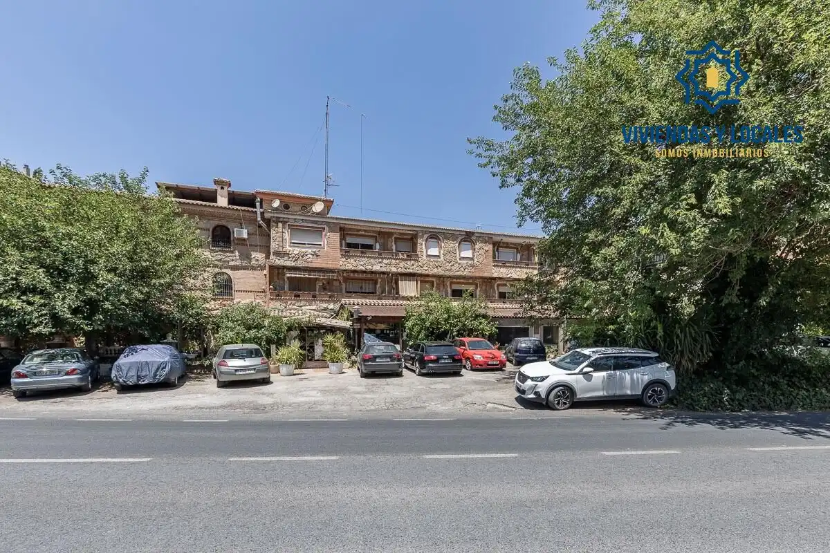 Local comercial en venda a Pinos Genil, imagen 37