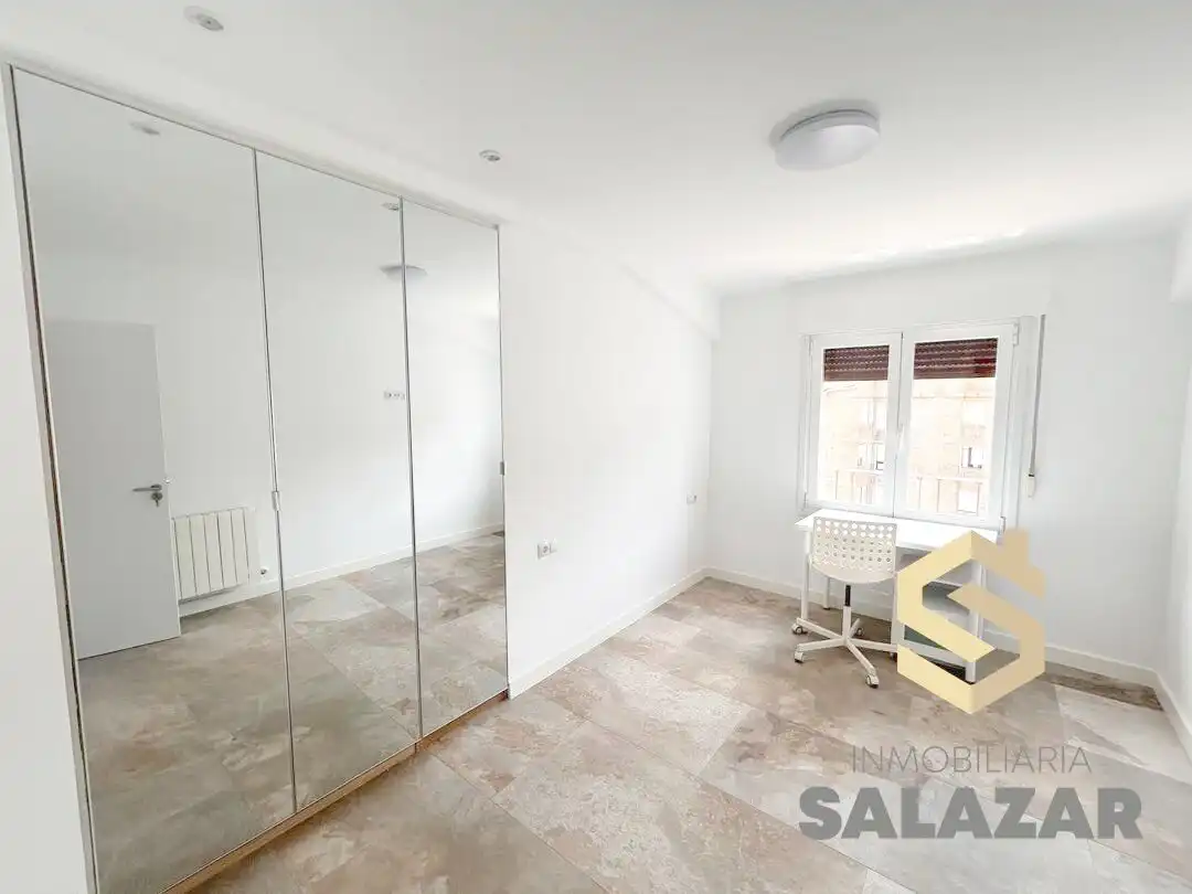 Habitación de Piso de alquiler en Bilbao  con Calefacción