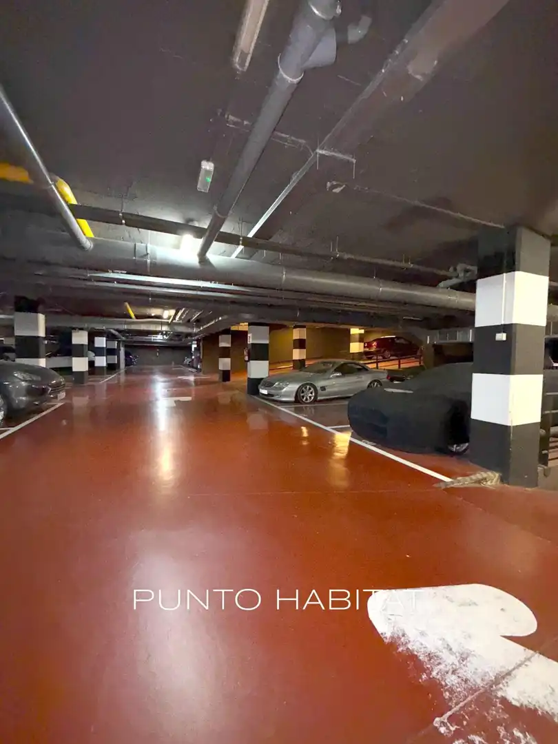 Parkplatz von Garage zum Verkauf in Barcelona