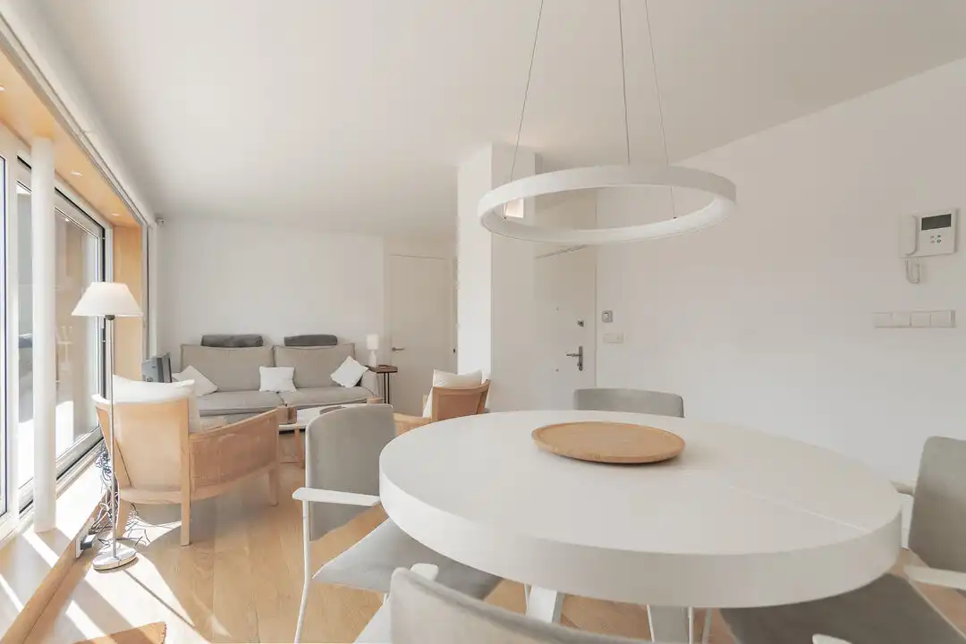 Comedor de Ático en venta en  Pamplona / Iruña con Calefacción, Terraza y Alarma