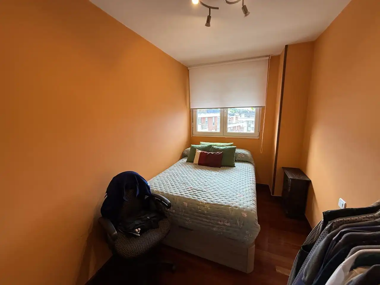 Habitación de Piso en venta en Castro-Urdiales con Calefacción, Parquet y Terraza