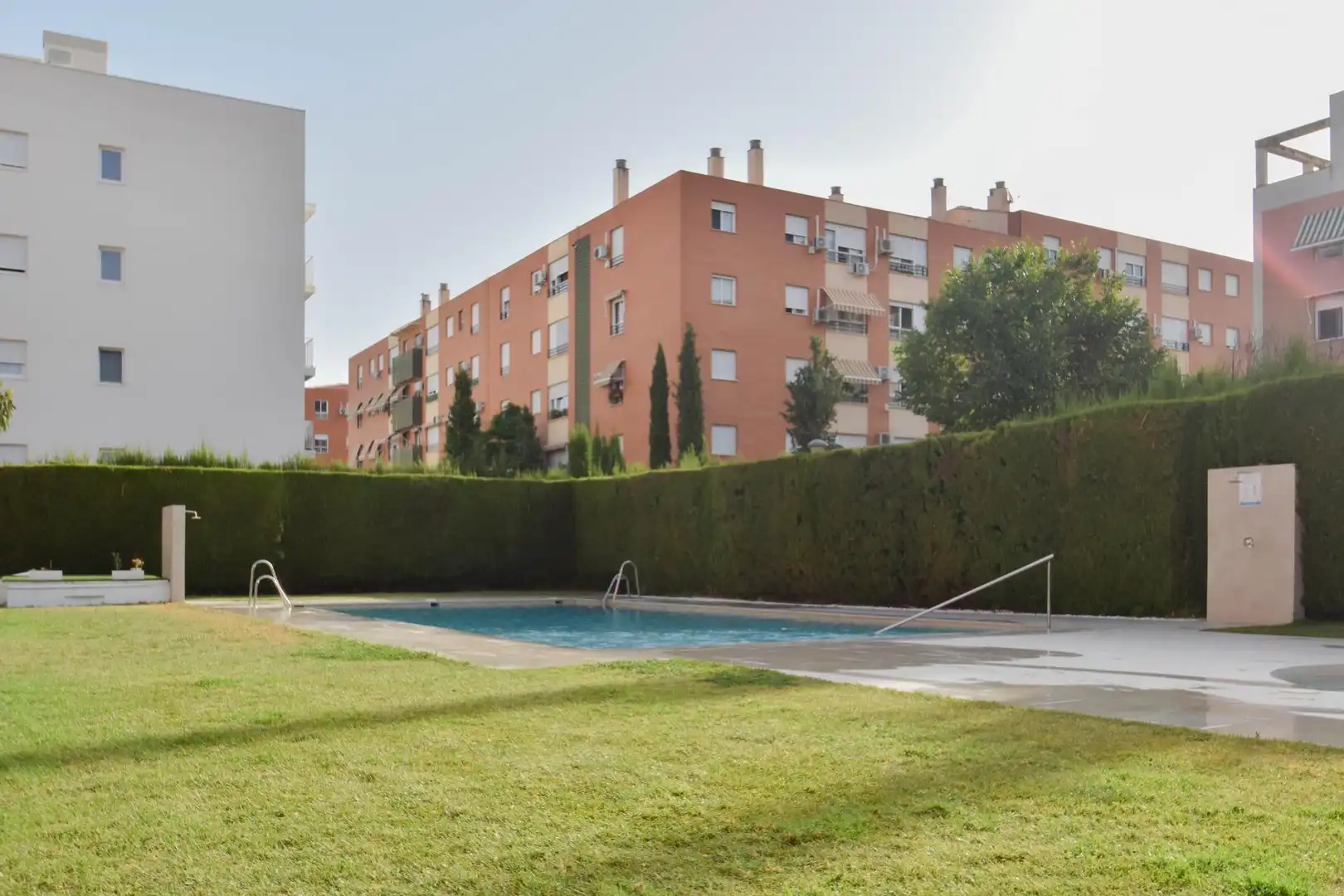 Piscina de Pis en venda en Granada amb Calefacció i Piscina comunitària