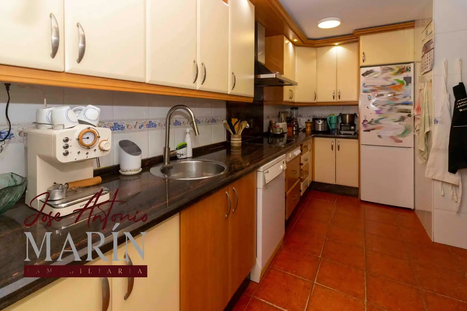 Cocina de Casa adosada en venta en Badajoz con Aire acondicionado, Calefacción y Trastero