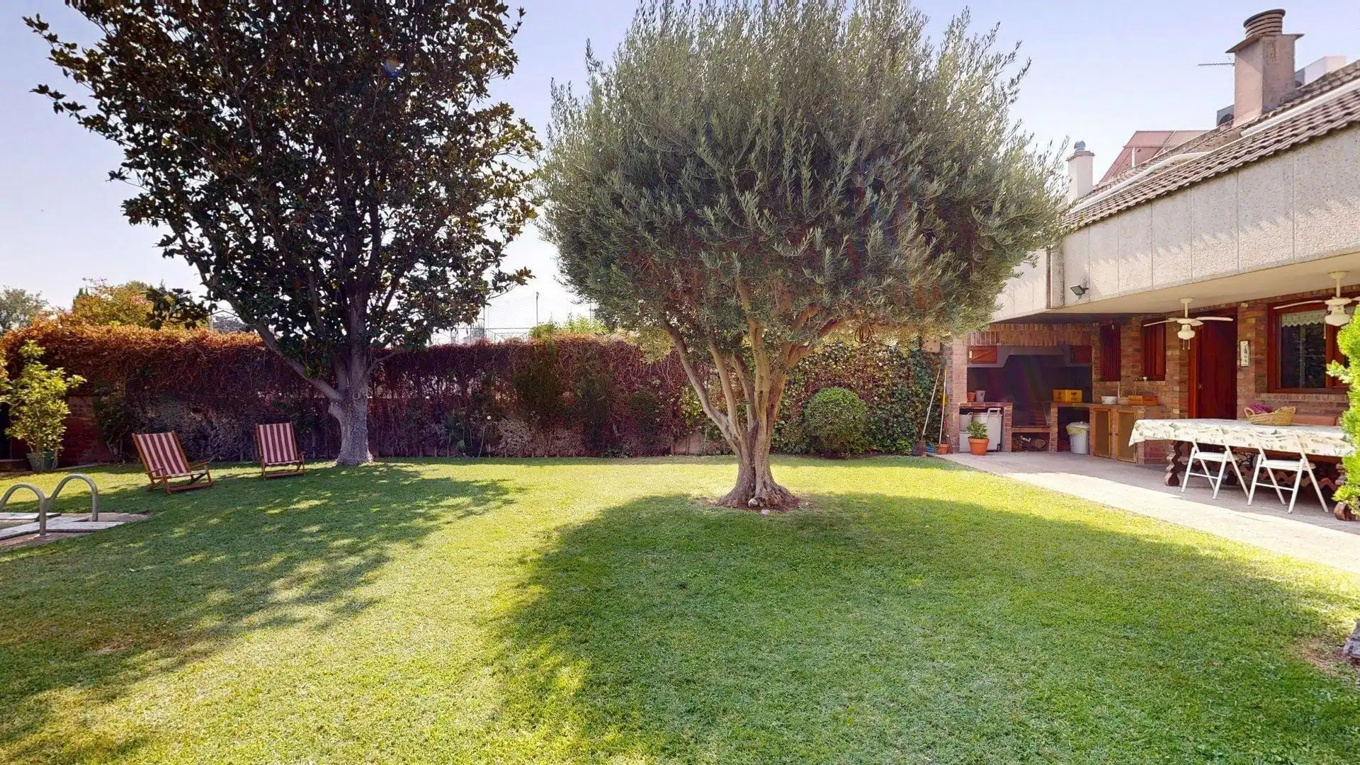 Jardín de Casa o chalet en venta en Zaragoza con Aire acondicionado, Calefacción y Jardín privado
