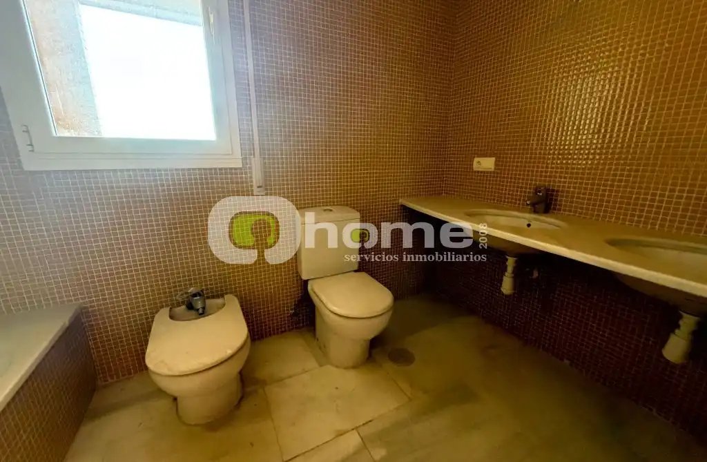 Bathroom of Detached homes for sale in Zamora Capital   with Heating, Private garden and Terrace