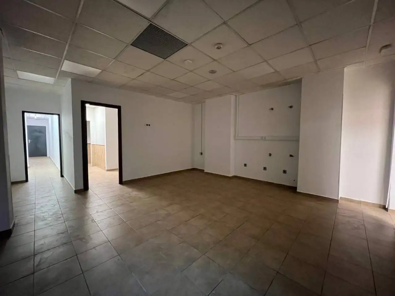 Local comercial de lloguer a Calle Navarra, imagen 10