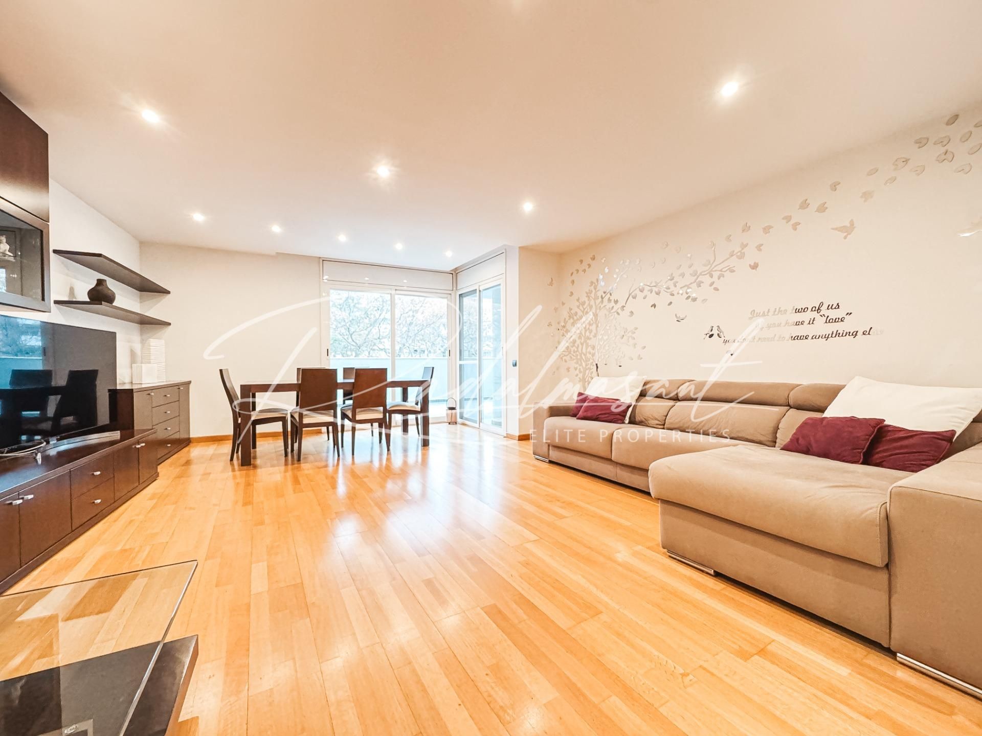 Sala d'estar de Pis en venda en Reus amb Aire condicionat, Parquet i Terrassa