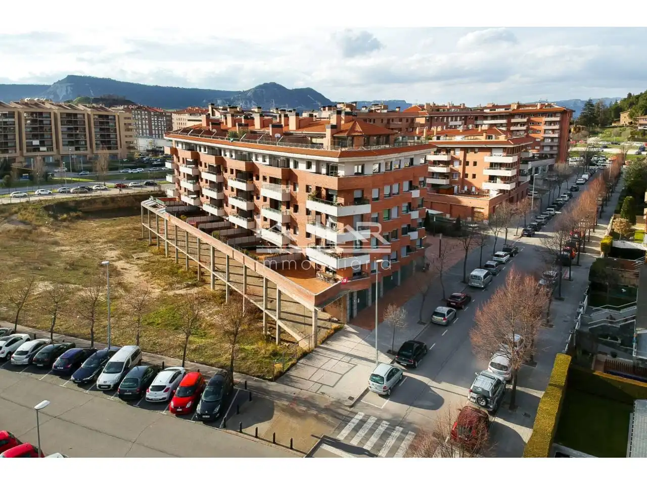 Vista exterior de Dúplex en venta en Vic con Aire acondicionado, Calefacción y Parquet