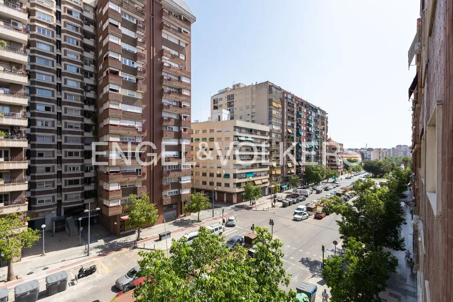 Exterior view of Flat for rent in Valencia  with Air Conditioner, Heating and Terrace