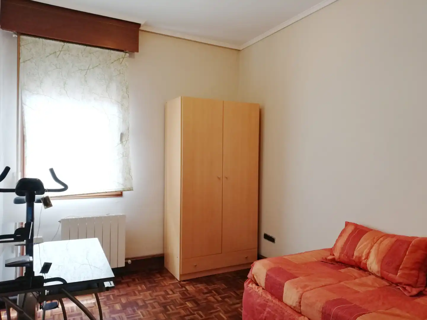 Habitación de Piso en venta en Bilbao  con Calefacción y Amueblado
