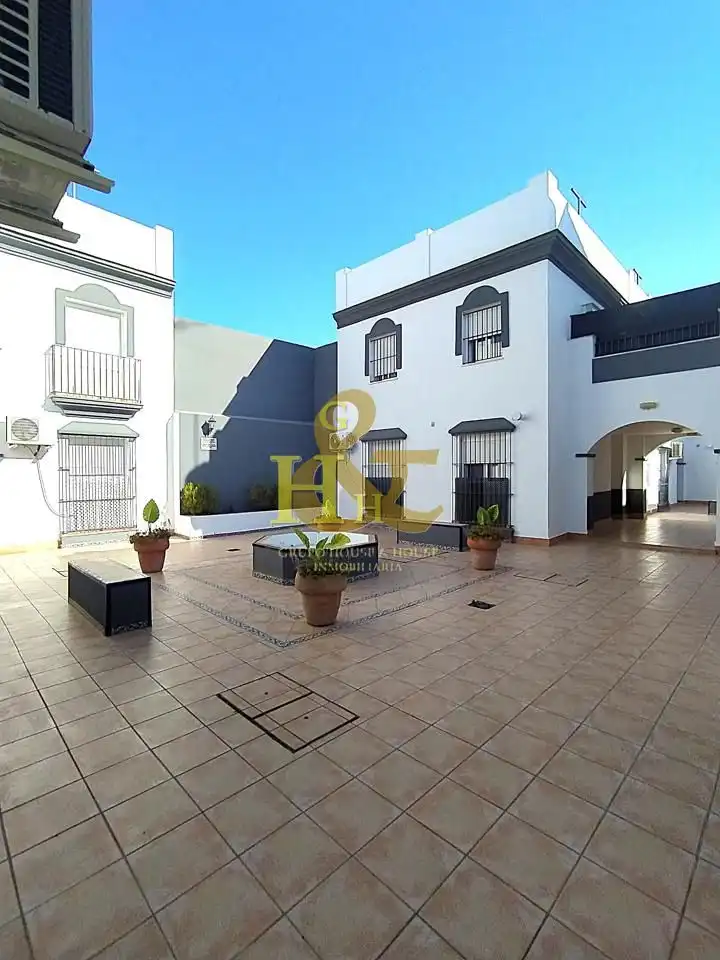Vista exterior de Dúplex en venta en Sanlúcar de Barrameda con Terraza y Trastero
