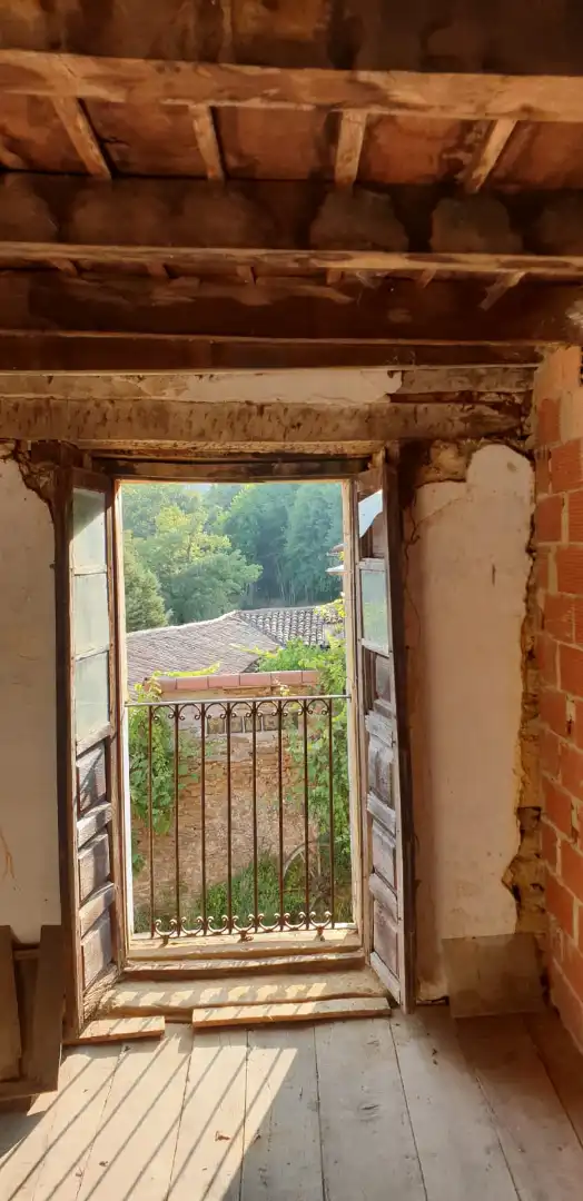Terrassa de Casa o xalet en venda en Valle de Manzanedo amb Jardí privat, Moblat i Balcó