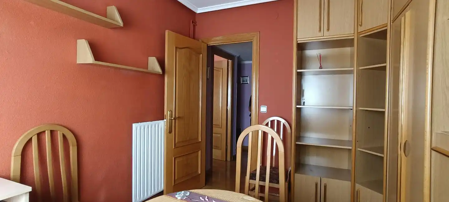 Piso en venta en Calle Miguel Hernández, Armunia