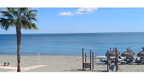 Foto 2 de Apartamento de alquiler en Av. Carvajal, 22, 22, Las Gaviotas  - Carvajal, Málaga