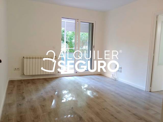 Piso en Alquiler en de Moratalaz en Vinateros