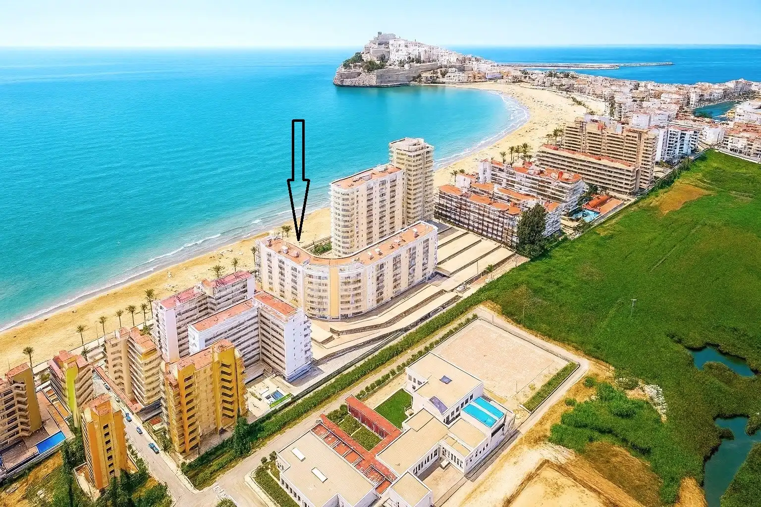 Apartamento con piscina en alquiler en Avinguda del Papa Luna 12, imagen 3
