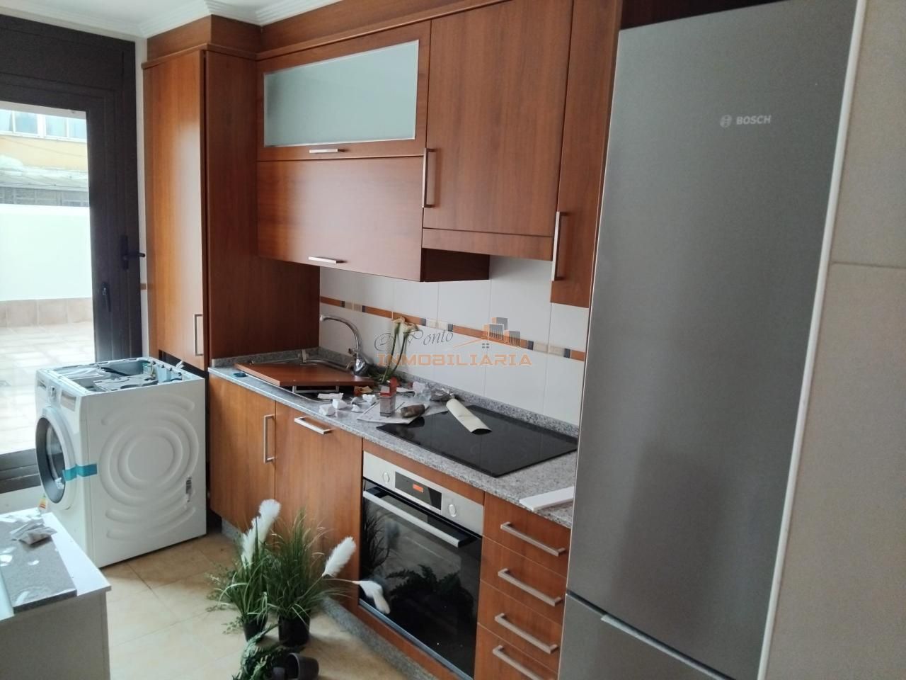 Cuina de Pis en venda en Narón amb Calefacció, Terrassa i Traster