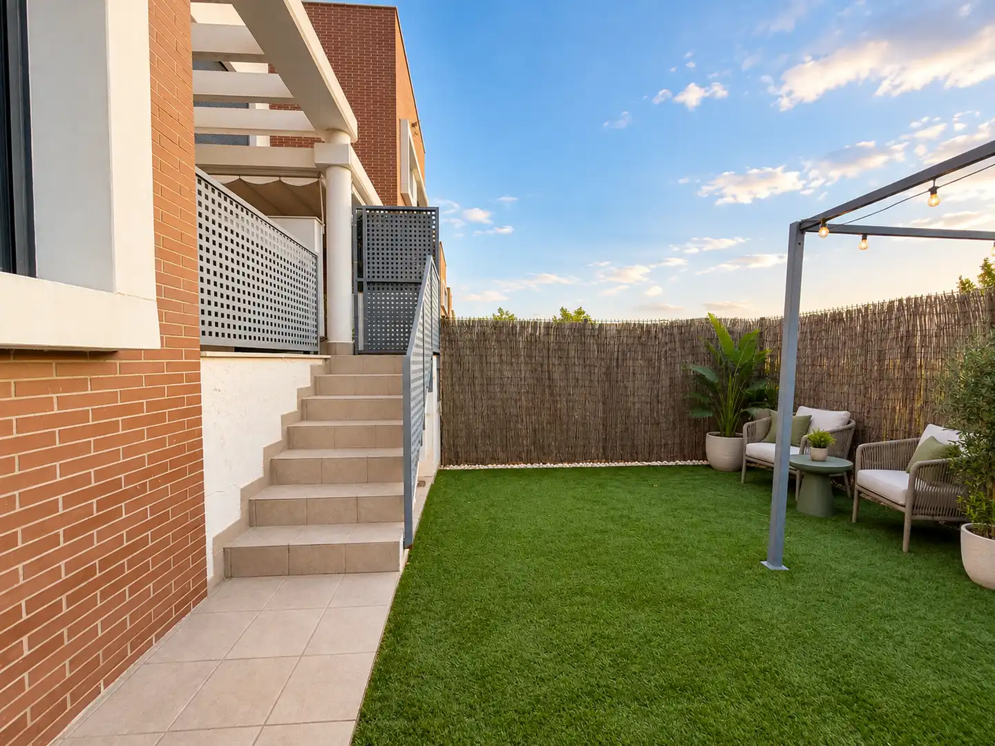Terrassa de Casa o xalet en venda en Málaga amb Aire condicionat, Terrassa i Piscina comunitària