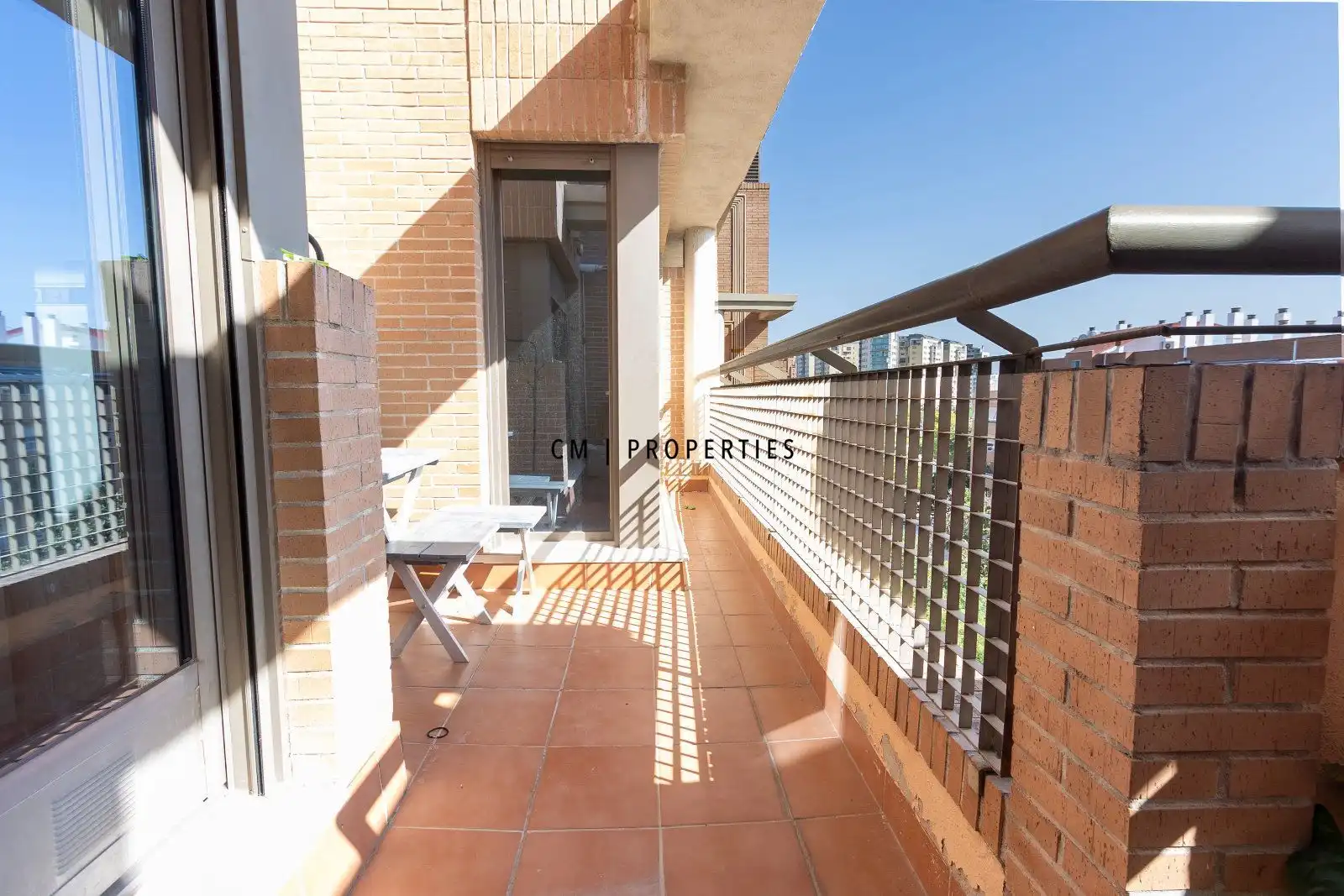 Terraza de Ático de alquiler en Valencia con Aire acondicionado, Calefacción y Trastero