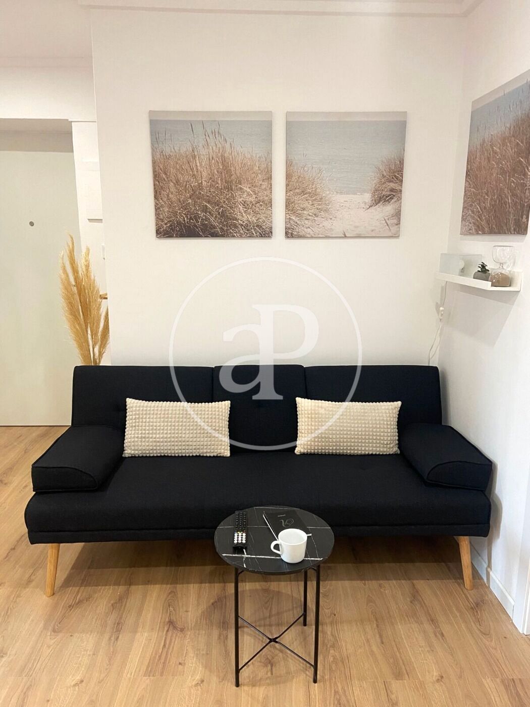 Sala d'estar de Pis en venda en Elda amb Calefacció, Moblat i Balcó